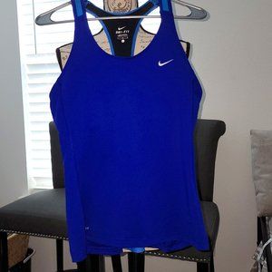 Nike tank - L